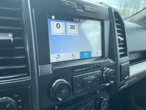 Used 2019 Ford F150 XLT image 14