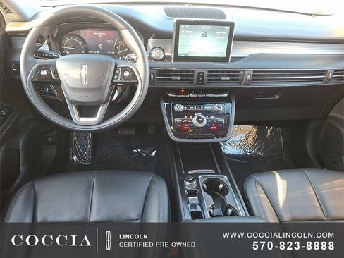 Certified 2022 Lincoln Corsair AWD w/ Equipment Group 101A image 11