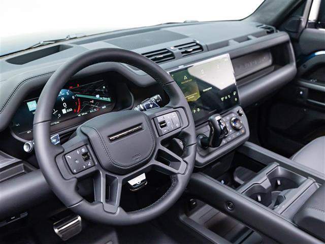 New 2026 Land Rover Defender 110 OCTA AWD/4WD image 17