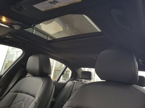 New 2026 BMW 540i xDrive image 21