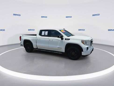 Used 2022 GMC Sierra 1500 Elevation w/ LPO, Elevation Black Package AWD/4WD image 9