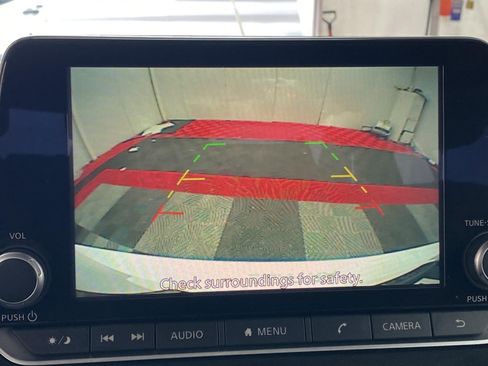 Used 2021 Nissan Sentra SV image 26