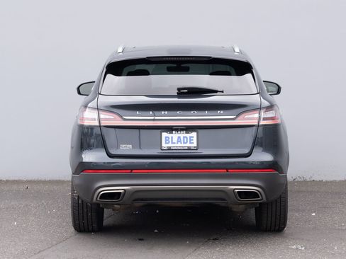 Used 2022 Lincoln Nautilus Reserve w/ Equipment Group 201A AWD/4WD image 23