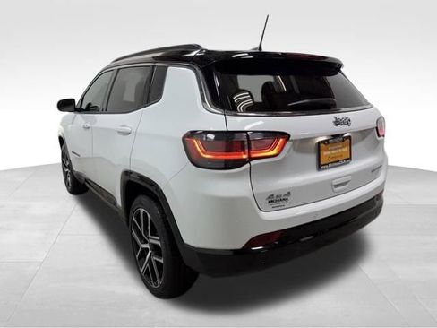 Certified 2025 Jeep Compass Limited w/ Elite Group image 12