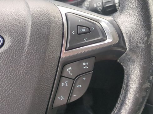 Used 2022 Ford Edge SEL image 27