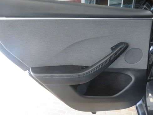 Used 2024 Tesla Model 3 Long Range RWD image 17