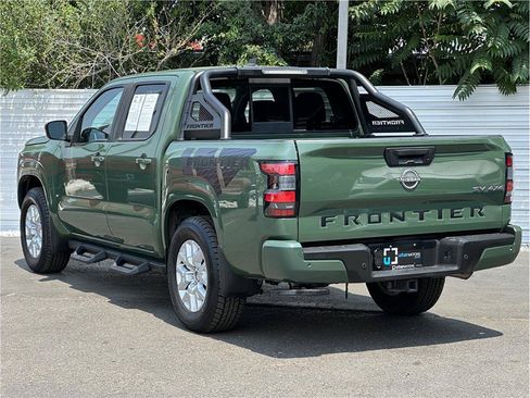 Used 2022 Nissan Frontier SV w/ SV Premium Package AWD/4WD image 3
