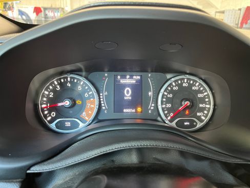 Used 2020 Jeep Renegade Sport AWD/4WD image 19