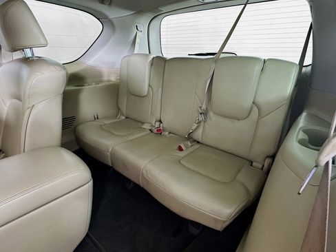 Used 2017 INFINITI QX80 2WD w/ Driver Assistance Package image 30