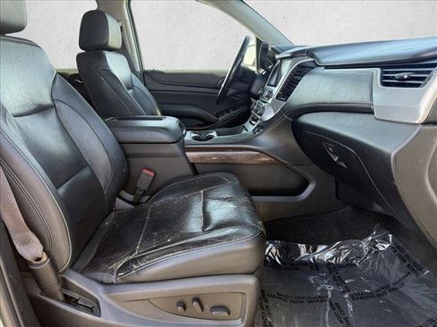 Used 2017 GMC Yukon XL SLT image 11