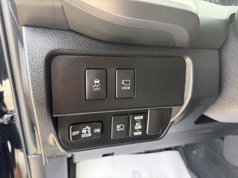 Certified 2022 Toyota Tacoma TRD Off-Road w/ TRD Premium Off Road Package image 10