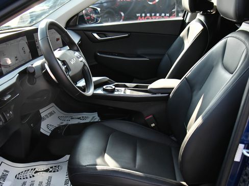 Used 2023 Kia EV6 Wind w/ Wind Technology Package image 19