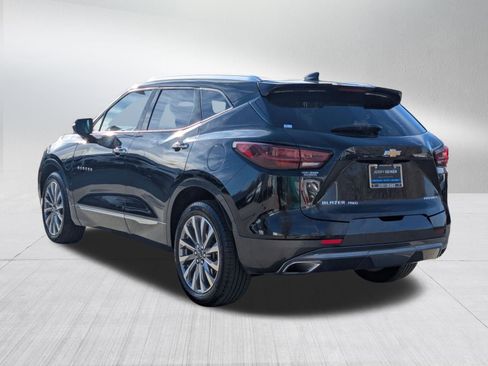 Certified 2023 Chevrolet Blazer Premier w/ Driver Confidence II Package image 3