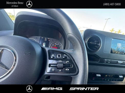 Used 2023 Mercedes-Benz Sprinter 2500 image 27