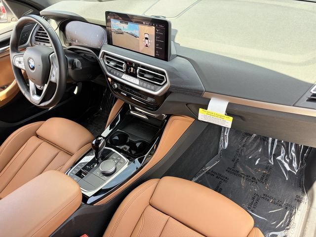 Used 2025 BMW X4 xDrive30i w/ Premium Package AWD/4WD image 14