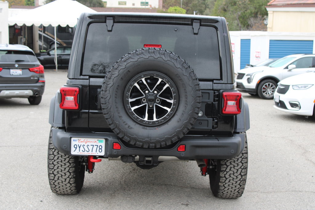 Used 2026 Jeep Wrangler Unlimited Rubicon AWD/4WD image 5