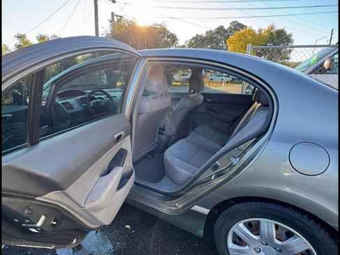 Used 2006 Honda Civic LX image 12