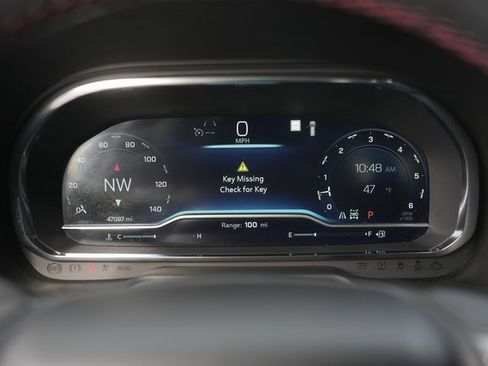 Used 2022 Chevrolet Tahoe RST w/ Sport Performance Package image 27