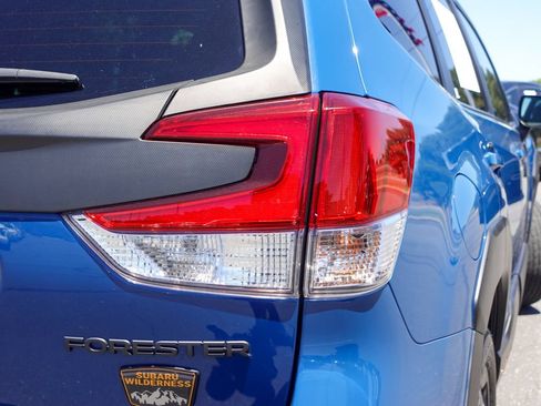 Used 2022 Subaru Forester Wilderness w/ Wilderness Package AWD/4WD image 6