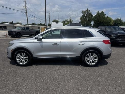 Used 2018 Lincoln MKX Premiere FWD image 4