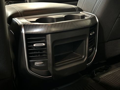 Used 2025 RAM 2500 Big Horn AWD/4WD image 32