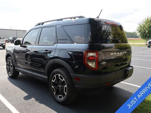 Used 2023 Ford Bronco Sport Outer Banks w/ Tech Package AWD/4WD image 6