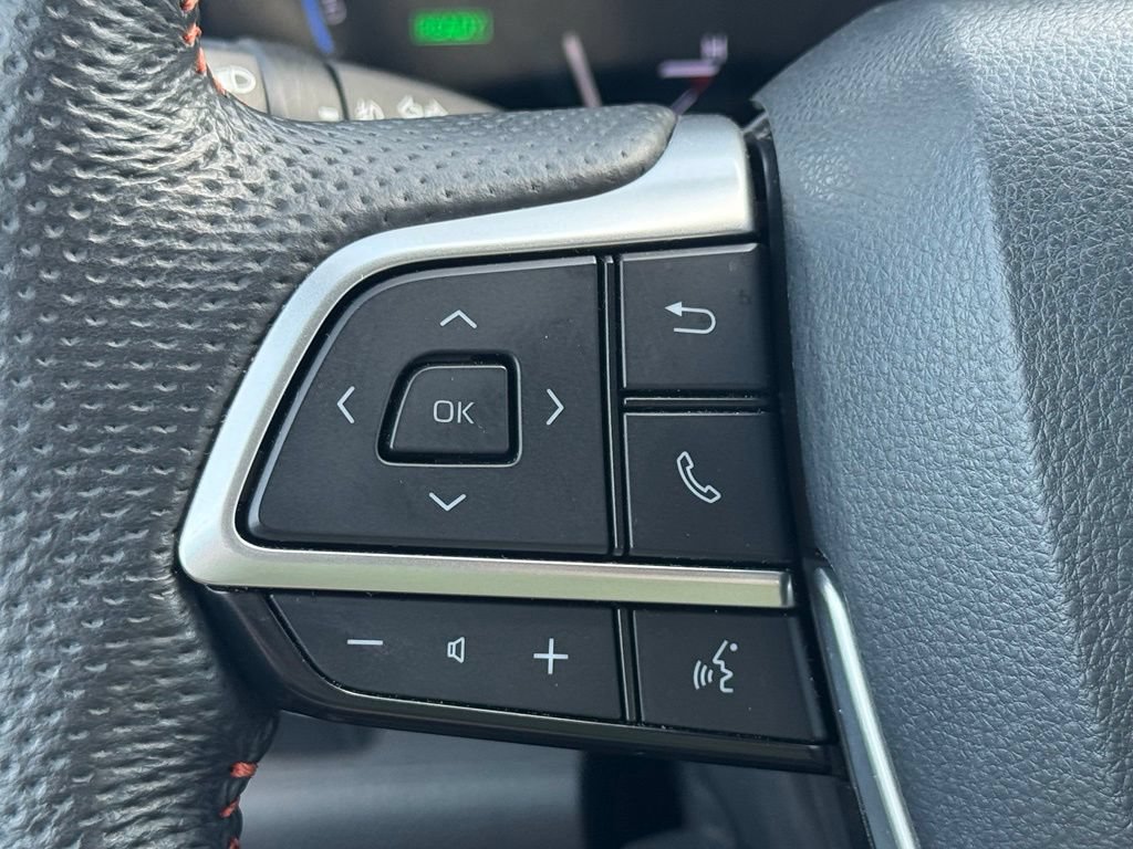 Used 2024 Toyota Sienna XSE FWD image 26