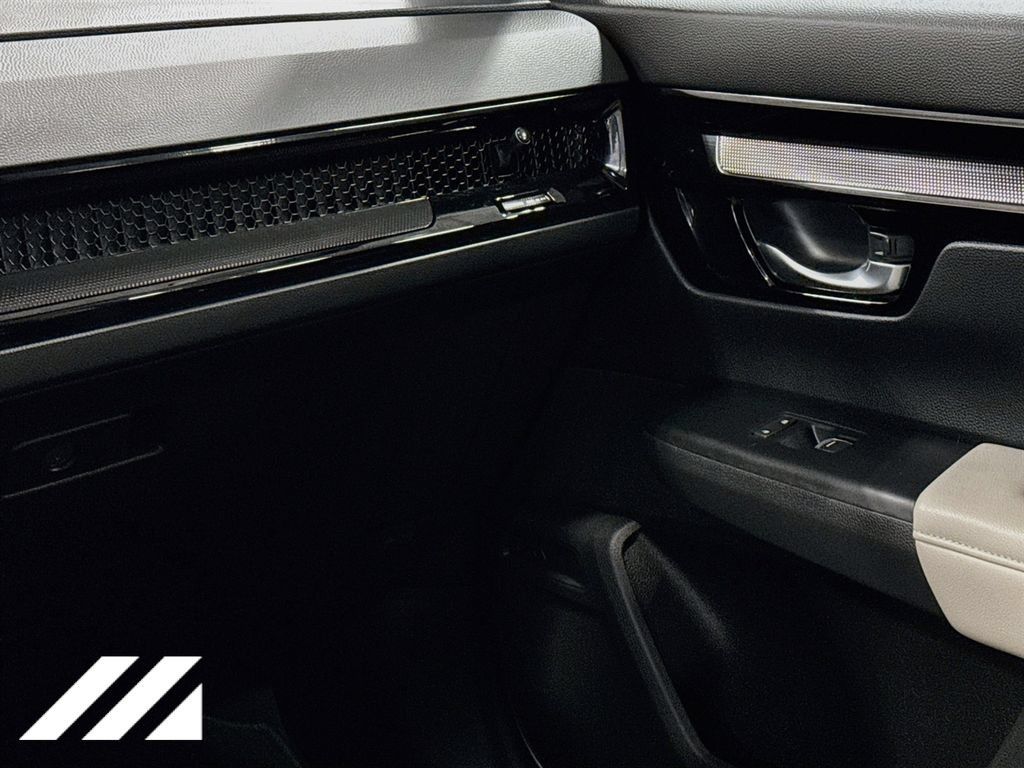 Used 2025 Honda CR-V EX-L image 24