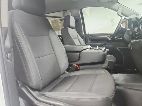 Used 2025 Chevrolet Silverado 2500 LT AWD/4WD image 42