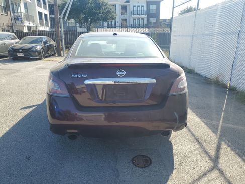 Used 2014 Nissan Maxima 3.5 SV w/ Sport Package FWD image 5