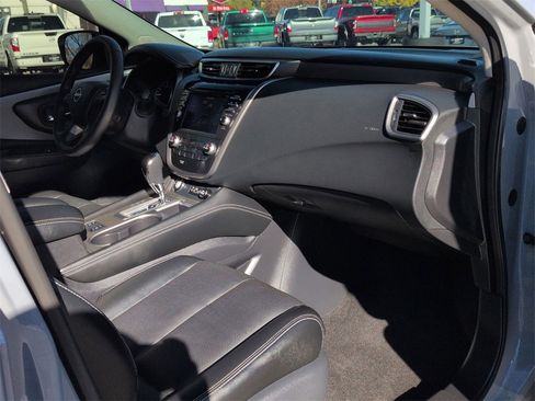 Used 2024 Nissan Murano SL image 23