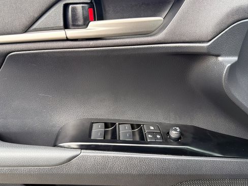 Certified 2025 Toyota Camry LE image 11