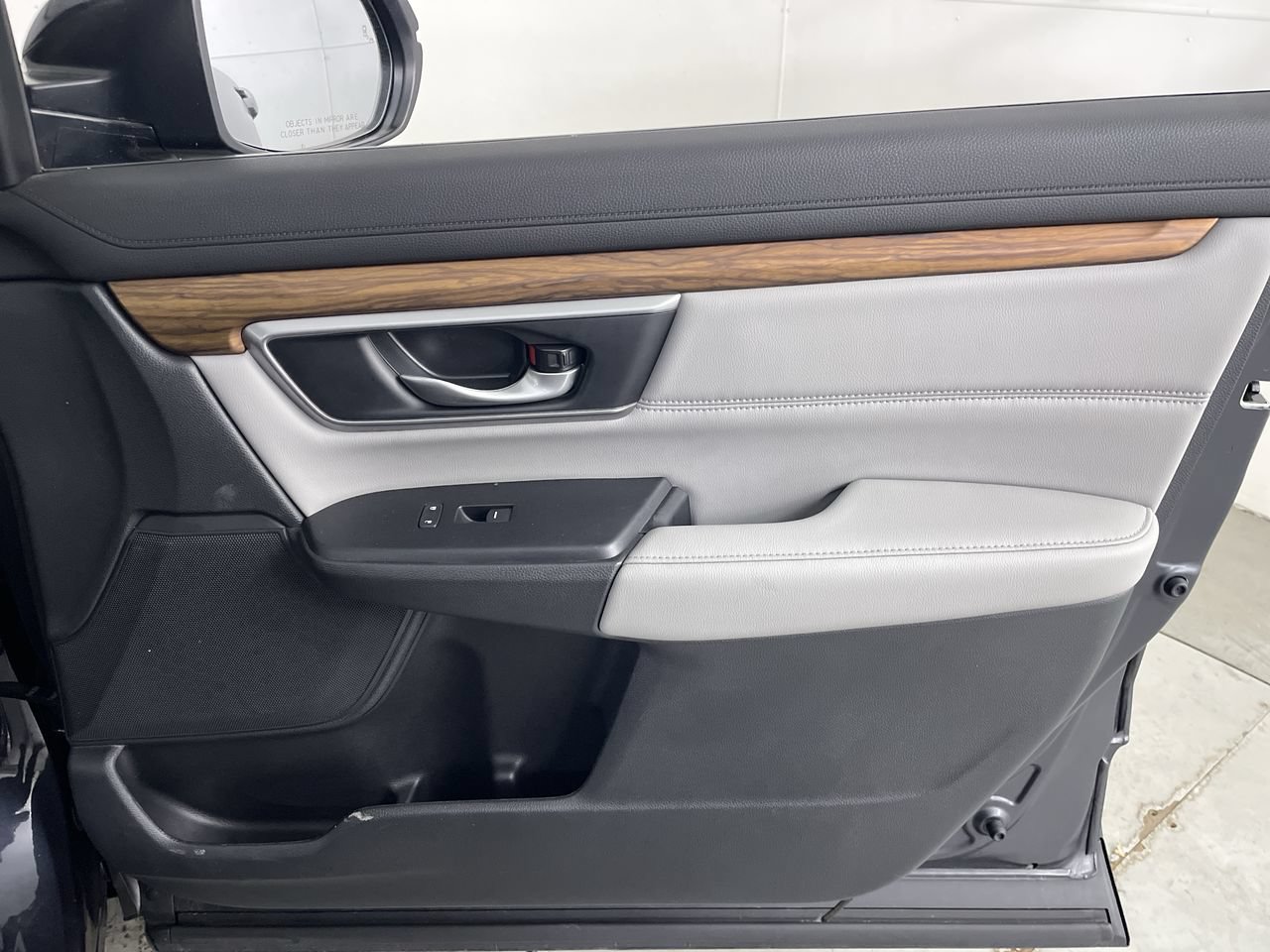 Used 2019 Honda CR-V EX-L image 25