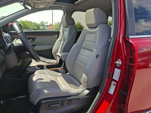 Used 2020 Honda CR-V Touring image 13