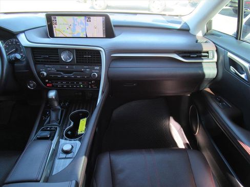 Used 2019 Lexus RX 350L Luxury image 12