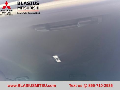Used 2025 Chevrolet Equinox LT w/ Convenience Package II AWD/4WD image 33