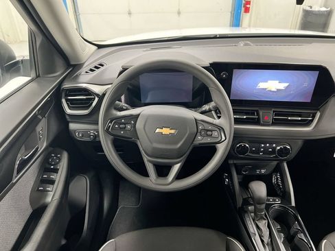 New 2026 Chevrolet TrailBlazer LS FWD image 11