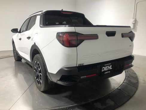 Used 2023 Hyundai Santa Cruz SEL w/ Activity Package image 5