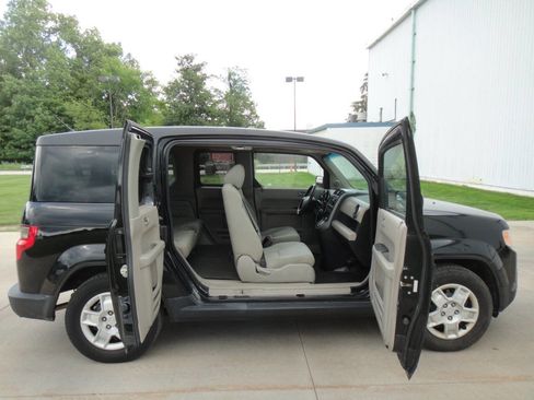 Used 2009 Honda Element LX image 10