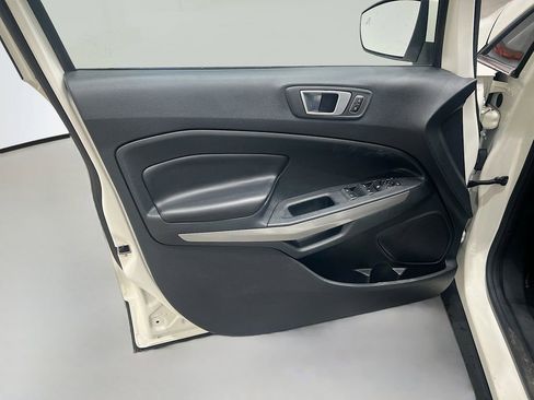 Used 2022 Ford EcoSport Titanium image 14