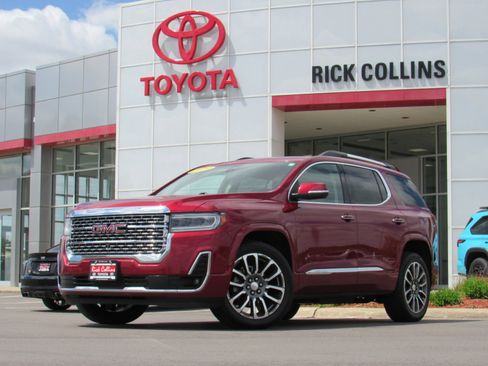 Used 2020 GMC Acadia Denali w/ Denali Ultimate Package AWD/4WD image 1
