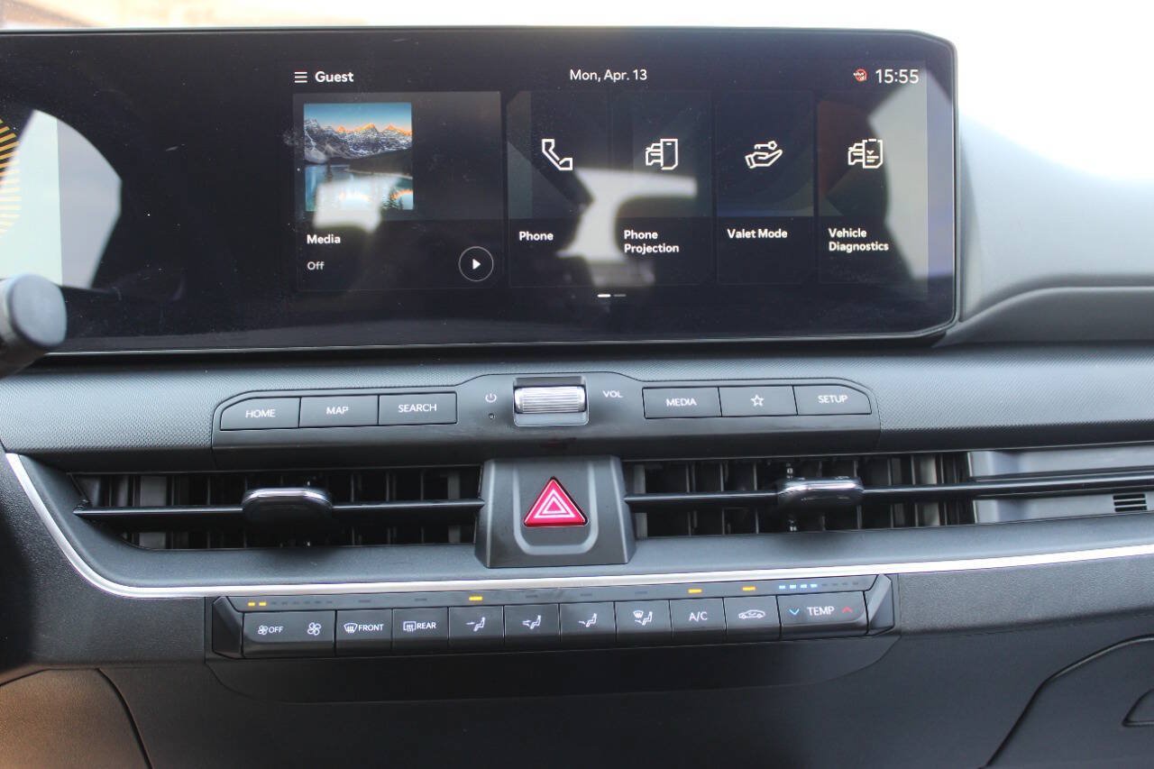 Used 2025 Kia K4 FWD image 19