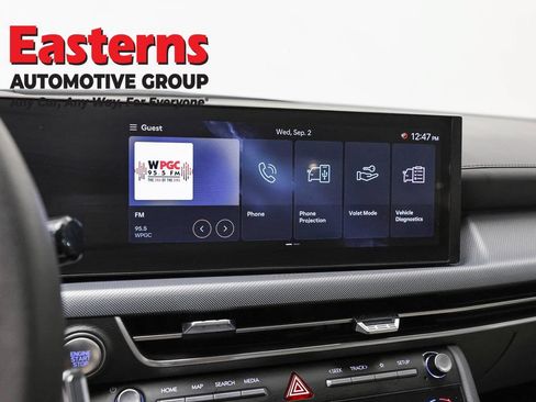 Used 2025 Hyundai Sonata SEL FWD image 19
