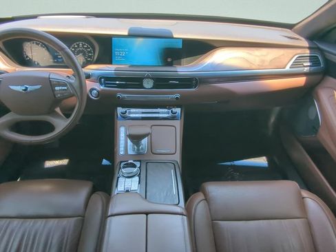Used 2021 Genesis G90 3.3T Premium RWD image 10