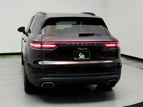 Used 2020 Porsche Cayenne AWD/4WD image 6