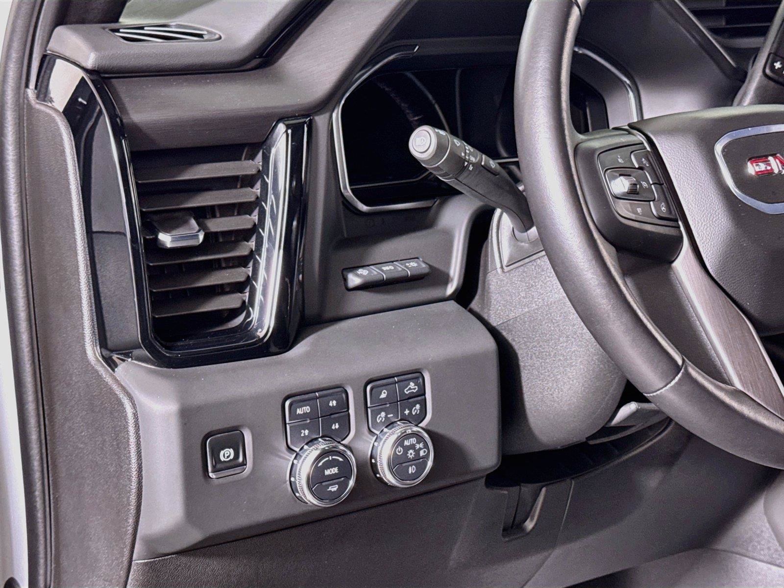 Certified 2025 GMC Sierra 2500 AT4X w/ AT4X AEV Edition AWD/4WD image 8