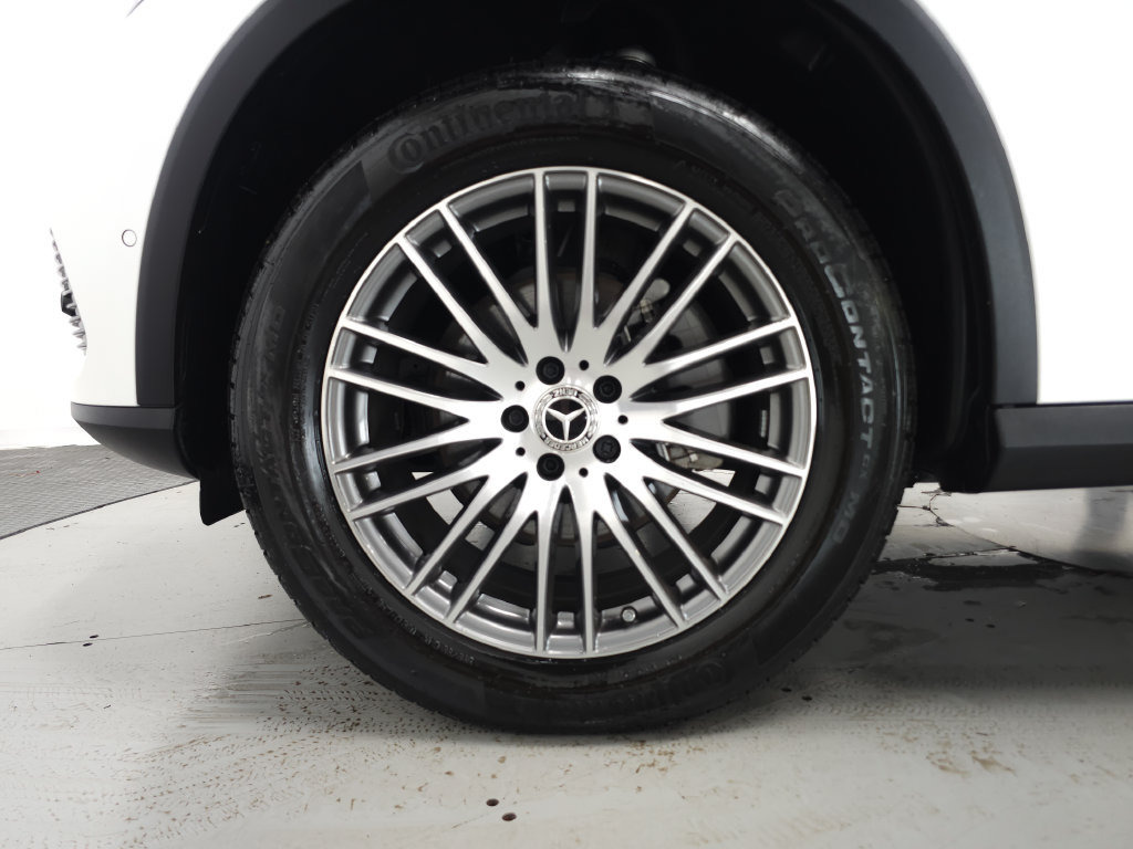 Certified 2026 Mercedes-Benz GLC 300 4MATIC image 32