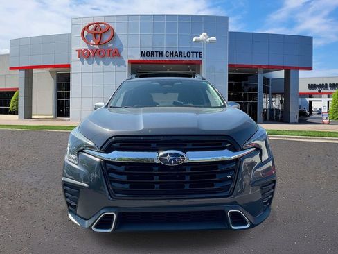 Used 2023 Subaru Ascent Touring AWD/4WD image 3