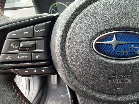 New 2026 Subaru Crosstrek 2.5i Limited w/ Crosstrek Mirror Package AWD/4WD image 37