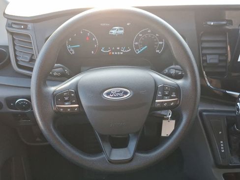 Used 2023 Ford Transit 350 XLT image 22